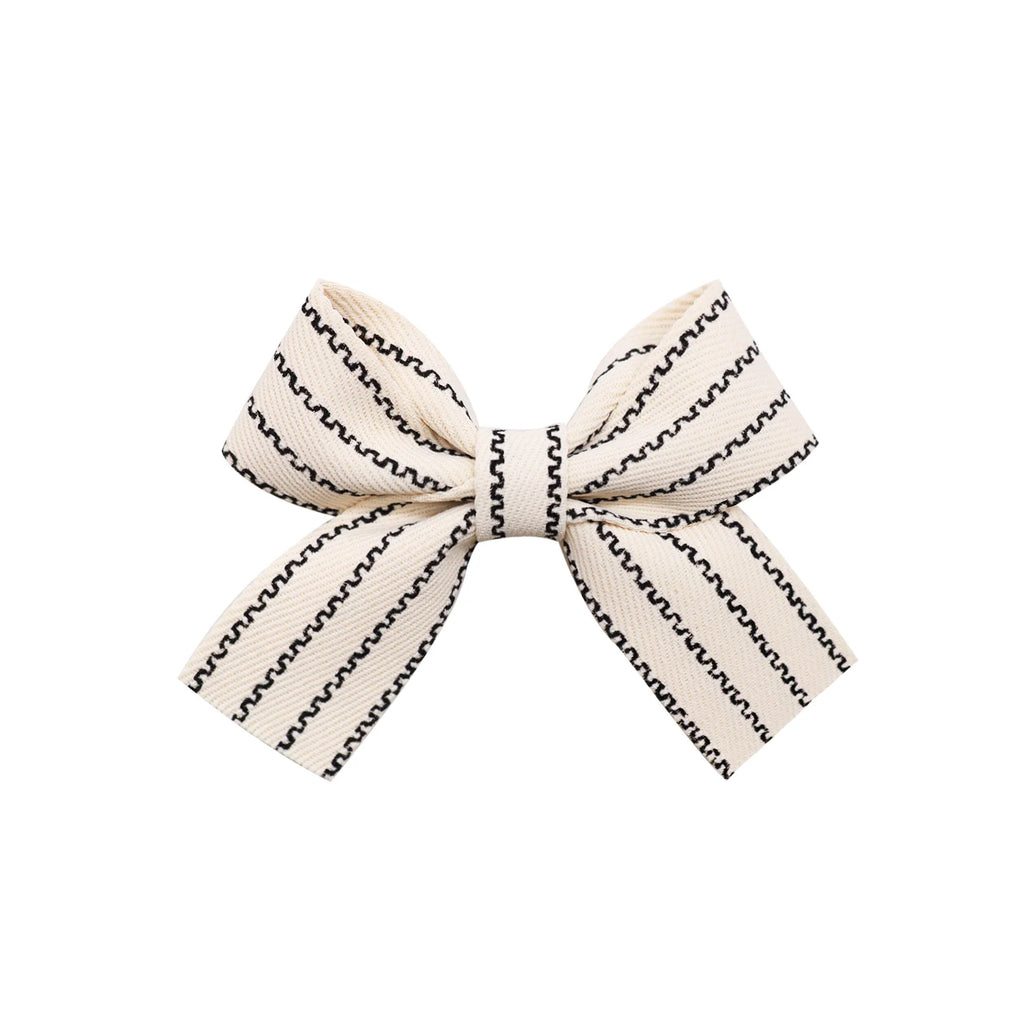 2PCS Cute Dog Hair Clips Multi-Style Dog Bows With Metal Clips Long-Hair Pet Hairpins For Large Dogs Pet Groomming Accessories